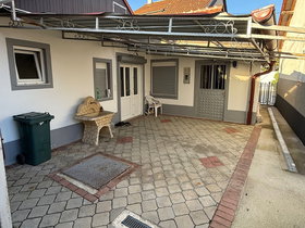 Kırçova, 4 Oda, 150 m² Eşyalı Müstakil Ev - Satılık