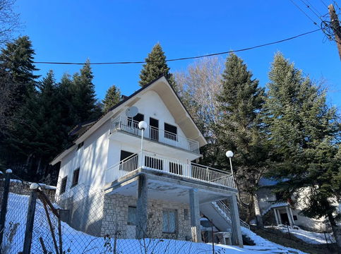 Daily House in Mavrovo and Rostushe – 5 rooms 650 m² 150 € | 23.02.2026 | Photo 1