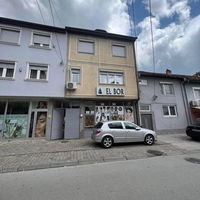 Gostivar: 5-room 382 m² Furnished Detached House - For Sale