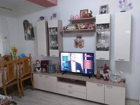Gostivari, 3 Dhoma, 78 m² Me mobilim Apartament - Në Shitje | Foto 3