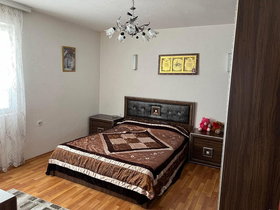 Гостивар, 4 Соби, 345 m² Наместен Куќа - На Продажба | Фотографија 6