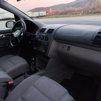 Volkswagen Touran 2005 | For Sale | 4.000 € | Skopje Saraj | Photo 10