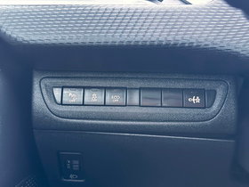 2014 Model Peugeot 2008 Dizel Transmision Manuale SUV - Crossover 197.433 km - Në Shitje | Foto 9