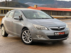 2012 Model Opel Astra Dizel Transmision Manuale Hatchback 220.148 km - Në Shitje | Foto 2