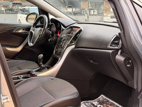 2012 Model Opel Astra Dizel Transmision Manuale Hatchback 220.148 km - Në Shitje | Foto 12