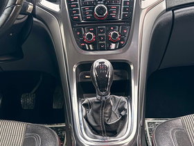 2012 Model Opel Astra Dizel Transmision Manuale Hatchback 220.148 km - Në Shitje | Foto 14