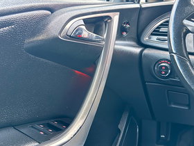 2012 Model Opel Astra Dizel Transmision Manuale Hatchback 220.148 km - Në Shitje | Foto 18