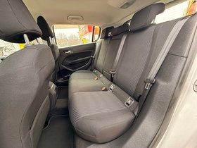 2015 Model Peugeot 308 Dizel Transmision Manuale Hatchback 165.000 km - Në Shitje | Foto 11