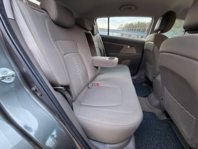 2012 Модел Kia Sportage Дизел Рачен Менувач SUV - Кросовер 195.654 км - На Продажба | Фотографија 10
