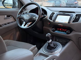 2012 Модел Kia Sportage Дизел Рачен Менувач SUV - Кросовер 195.654 км - На Продажба | Фотографија 13