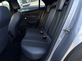 2021 Model Peugeot 2008 Diesel Manual Transmission SUV - Crossover 119,000 km - For Sale | Photo 18
