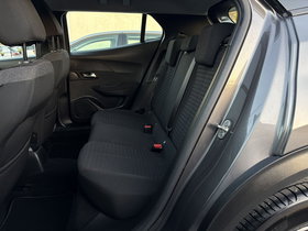 2021 Model Peugeot 2008 Diesel Manual Transmission SUV - Crossover 115,000 km - For Sale | Photo 15