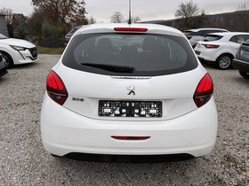 2020 Model Peugeot 208 Diesel Manual Transmission Hatchback 128,000 km - For Sale | Photo 6