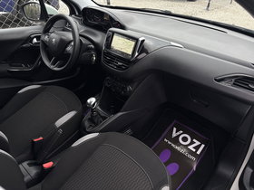 2020 Model Peugeot 208 Diesel Manual Transmission Hatchback 128,000 km - For Sale | Photo 14