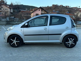 2011 Model Citroen C1 Petrol Manual Transmission Hatchback 128,000 km - For Sale | Photo 16