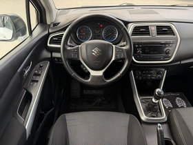 2016 Модел Suzuki SX4 Дизел Рачен Менувач SUV - Кросовер 198.000 км - На Продажба | Фотографија 9
