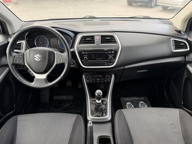 2016 Модел Suzuki SX4 Дизел Рачен Менувач SUV - Кросовер 198.000 км - На Продажба | Фотографија 10