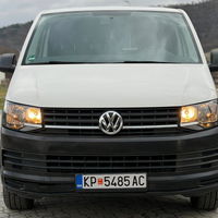 2017 Модел Бела Volkswagen Transporter Панелван - Ван Рачен 204000 км На Продажба