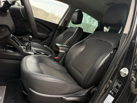 2011 Модел Hyundai ix35 Дизел Рачен Менувач SUV - Кросовер 206.000 км - На Продажба | Фотографија 11