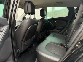 2011 Модел Hyundai ix35 Дизел Рачен Менувач SUV - Кросовер 206.000 км - На Продажба | Фотографија 14