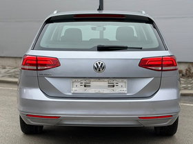 2018 Модел Volkswagen Passat Дизел Рачен Менувач Караван 198.000 км - На Продажба | Фотографија 5