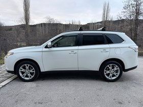 2015 Model Mitsubishi Outlander Dizel Transmision Automatik SUV - Crossover 187.000 km - Në Shitje | Foto 7