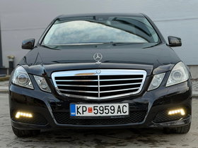 2010 Model Mercedes-Benz E Diesel Automatic Transmission Sedan 263,000 km - For Sale