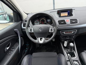 2011 Model Renault Megane Dizel Transmision Manuale Hatchback 191.000 km - Në Shitje | Foto 9