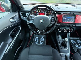 2013 Model Alfa Romeo Giulietta Dizel Transmision Manuale Hatchback 223.000 km - Në Shitje | Foto 8