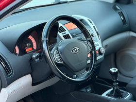 2008 Model Kia Ceed Dizel Transmision Manuale Hatchback 195.000 km - Në Shitje | Foto 13