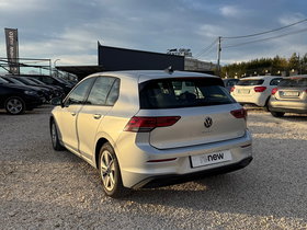 2023 Model Volkswagen Golf Petrol Automatic Transmission Hatchback 120,000 km - For Sale | Photo 4