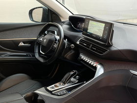 2023 Model Peugeot 3008 Diesel Automatic Transmission SUV - Crossover 160,000 km - For Sale | Photo 9