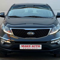 2016 Модел Црна Kia Sportage SUV - Кросовер Рачен 212500 км На Продажба