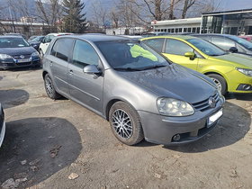 2006 Model Volkswagen Golf Diesel Manual Transmission Hatchback 264,000 km - For Sale | Photo 3