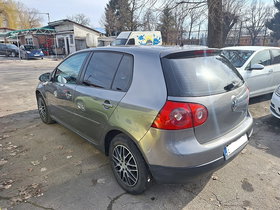2006 Model Volkswagen Golf Diesel Manual Transmission Hatchback 264,000 km - For Sale | Photo 5