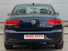 2016 Model Volkswagen Passat Diesel Manual Transmission Sedan 145,000 km - For Sale | Photo 5