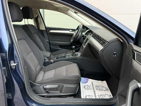 2016 Model Volkswagen Passat Diesel Manual Transmission Sedan 145,000 km - For Sale | Photo 10