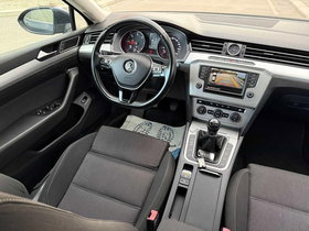 2016 Model Volkswagen Passat Diesel Manual Transmission Sedan 145,000 km - For Sale | Photo 13