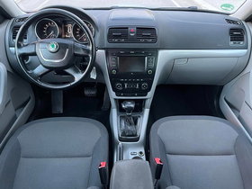 2011 Model Skoda Yeti Diesel Automatic Transmission SUV - Crossover 203,000 km - For Sale | Photo 12