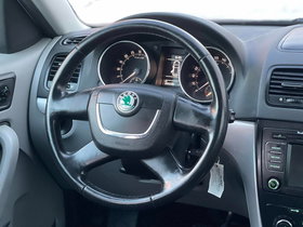 2011 Model Skoda Yeti Diesel Automatic Transmission SUV - Crossover 203,000 km - For Sale | Photo 13