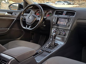 2014 Model Volkswagen Golf Diesel Automatic Transmission Hatchback 186,000 km - For Sale | Photo 8