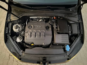 2014 Model Volkswagen Golf Diesel Automatic Transmission Hatchback 186,000 km - For Sale | Photo 16