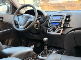 2010 Model Hyundai i30 Dizel Transmision Manuale Hatchback 227.000 km - Në Shitje | Foto 12