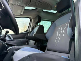 2013 Model Peugeot Partner Dizel Transmision Manuale Minivan (MPV) 167.000 km - Në Shitje | Foto 11