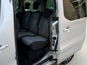 2013 Model Peugeot Partner Dizel Transmision Manuale Minivan (MPV) 167.000 km - Në Shitje | Foto 20