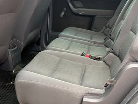 2008 Model Volkswagen Touran Dizel Transmision Manuale Minivan (MPV) 224.000 km - Në Shitje | Foto 18