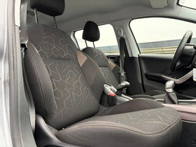 2014 Model Peugeot 2008 Dizel Transmision Manuale SUV - Crossover 120.000 km - Në Shitje | Foto 14