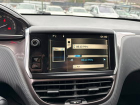 2014 Model Peugeot 2008 Dizel Transmision Manuale SUV - Crossover 120.000 km - Në Shitje | Foto 19