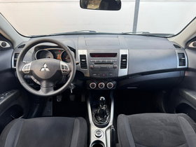 2010 Model Mitsubishi Outlander Dizel Transmision Manuale SUV - Crossover 233.000 km - Në Shitje | Foto 10