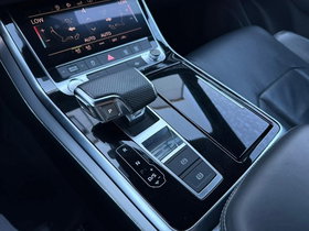 2021 Model Audi Q8 Dizel Transmision Automatik SUV - Crossover 173.000 km - Në Shitje | Foto 20
